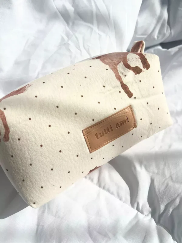 Necessaire Estampa Exclusiva Cavalos Disponibilidade