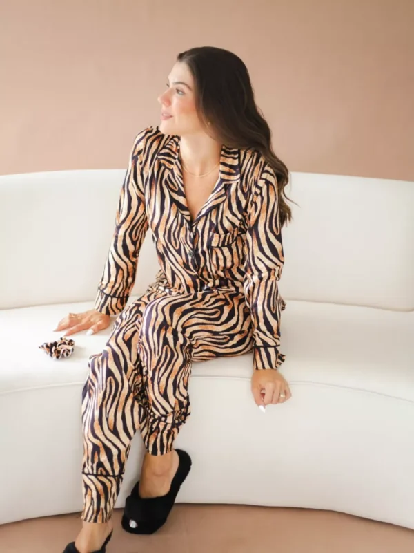 Pijama Feminino Americano Longo Rebeca Animal Print Tigre - Imagem 3