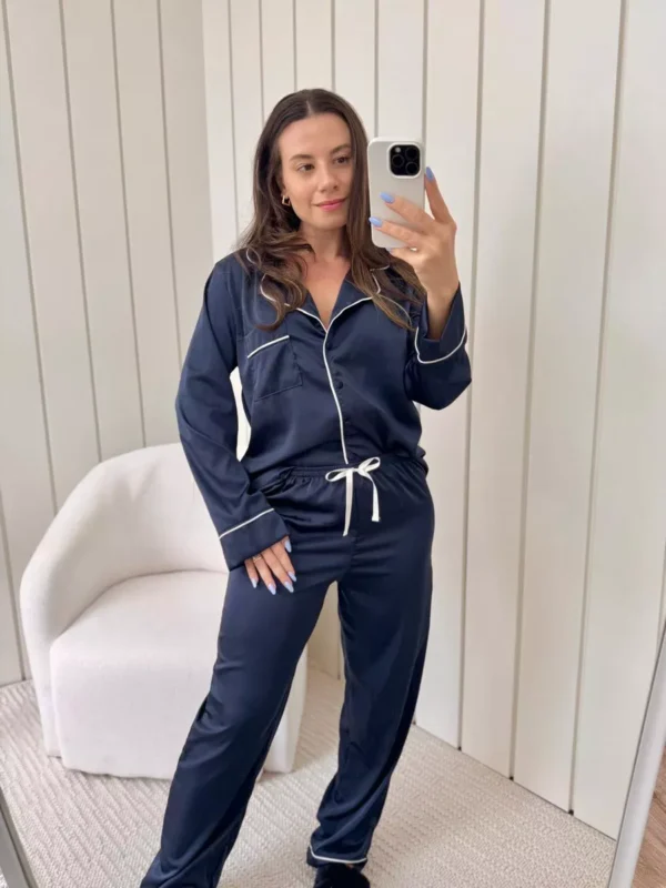 Pijama Feminino Americano Longo Azul Marinho Cetim - Imagem 2