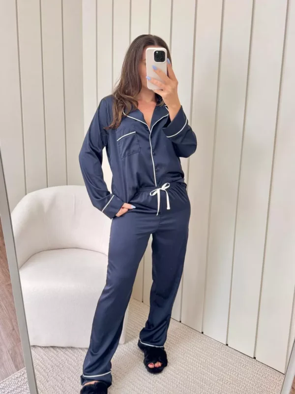 Pijama Feminino Americano Longo Azul Marinho Cetim - Imagem 3